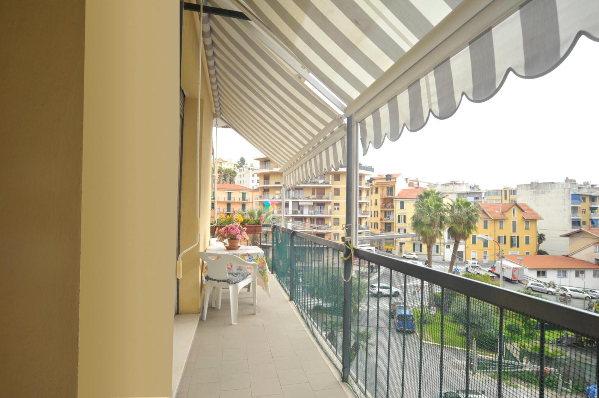 Casa Carina Centro Citta Con Garage Privato Leilighet Sanremo Eksteriør bilde